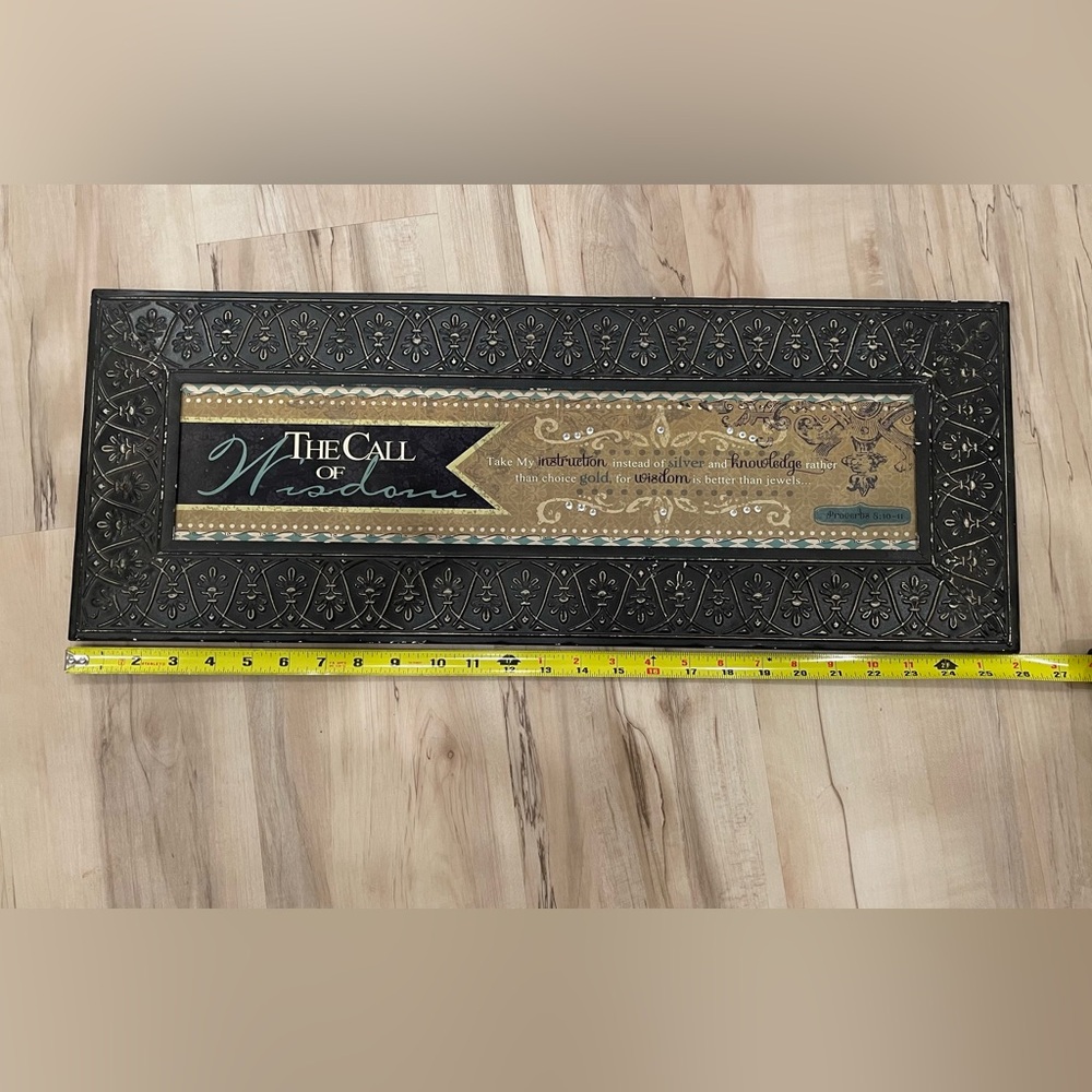 Metal call for wisdom hanging wall decor
